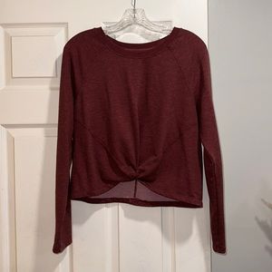 Maroon long sleeve crop athletic top